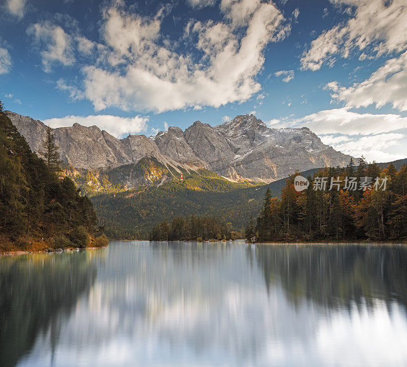 秋日的Zugspitze和Eibsee - garmisch partenkirchen, Bavaria